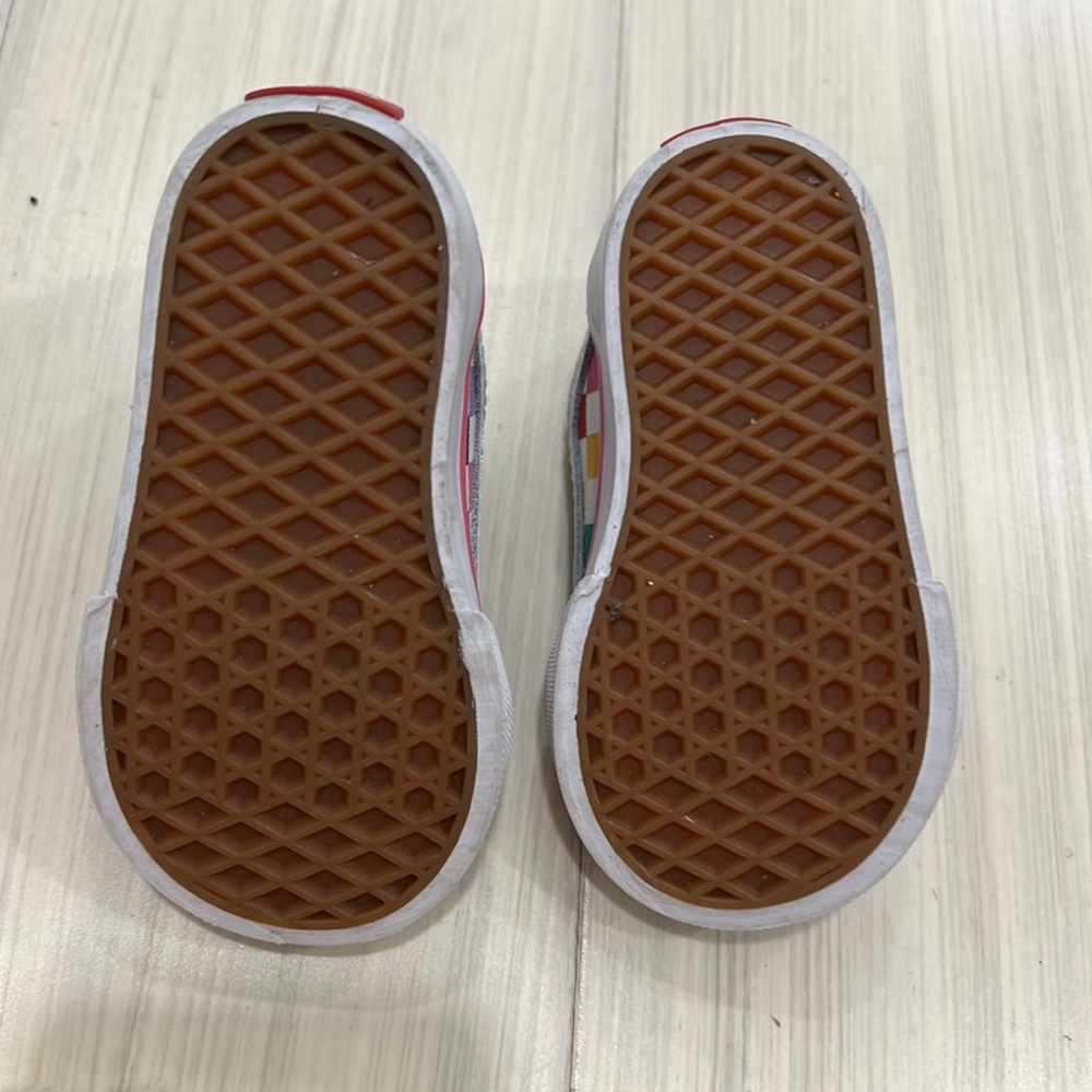 Checkerboard Vans - Picture 5 of 5